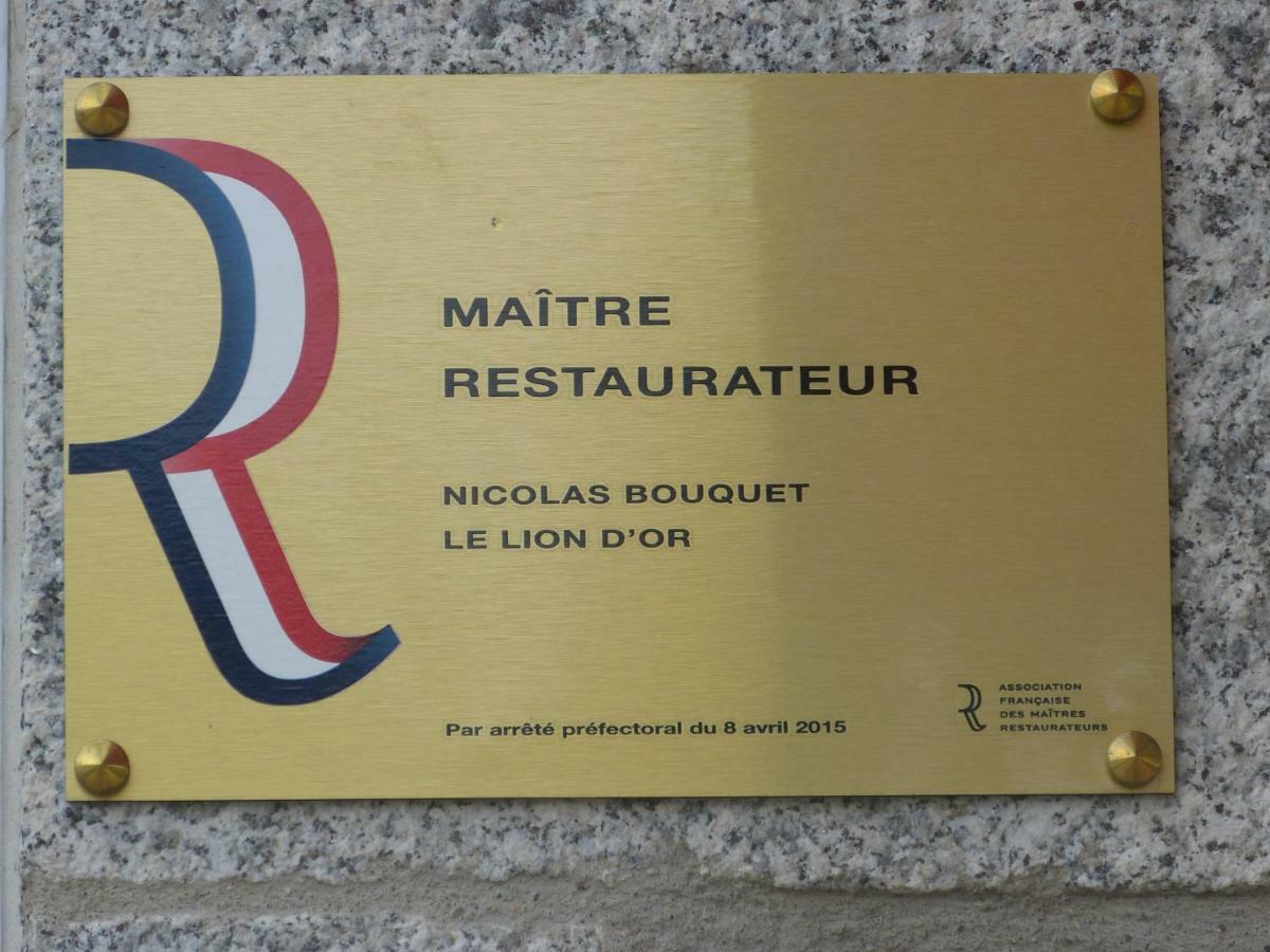 Le Lion D'Or Hotel Saint-Chély-dʼApcher Bagian luar foto